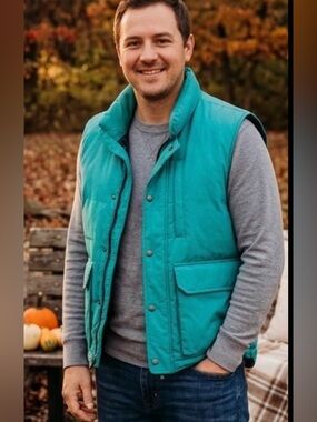 Cabela's Turquoise Men's Quilted Vest